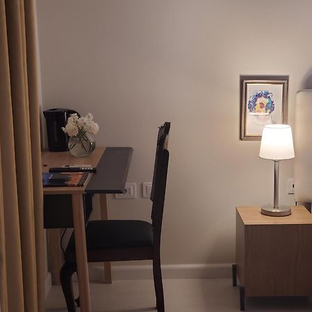 Niche Boutique Hotel Tirana Esterno foto