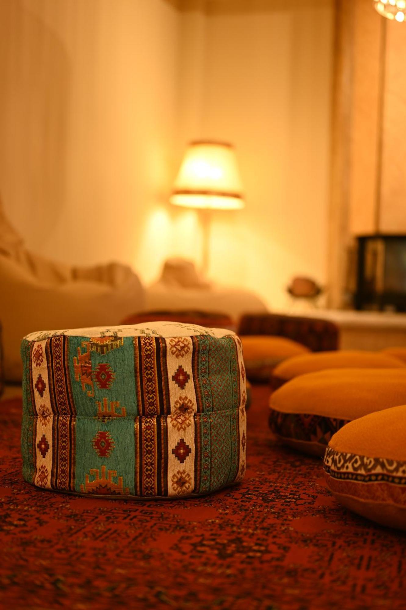 Niche Boutique Hotel Tirana Esterno foto
