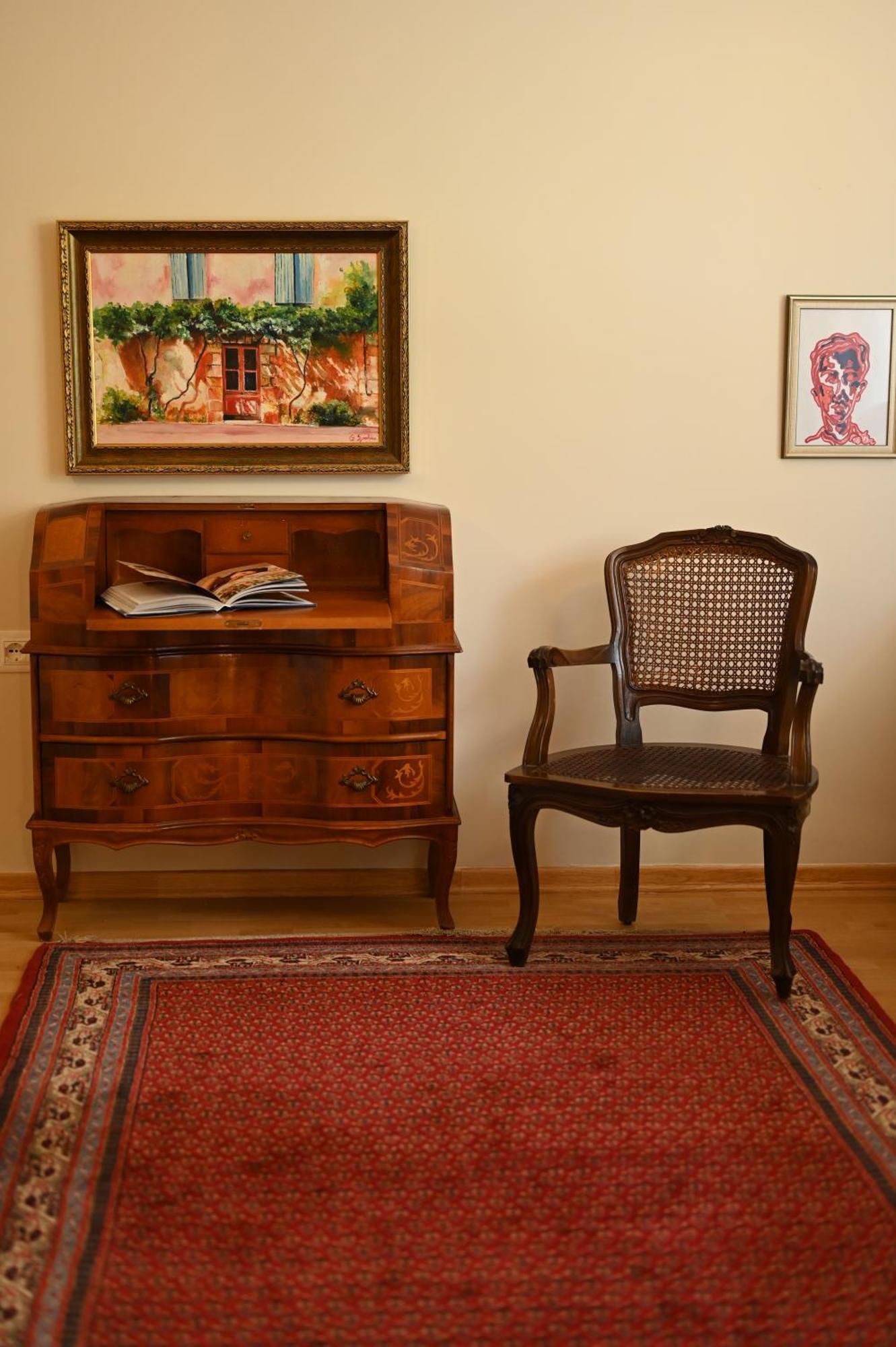 Niche Boutique Hotel Tirana Esterno foto