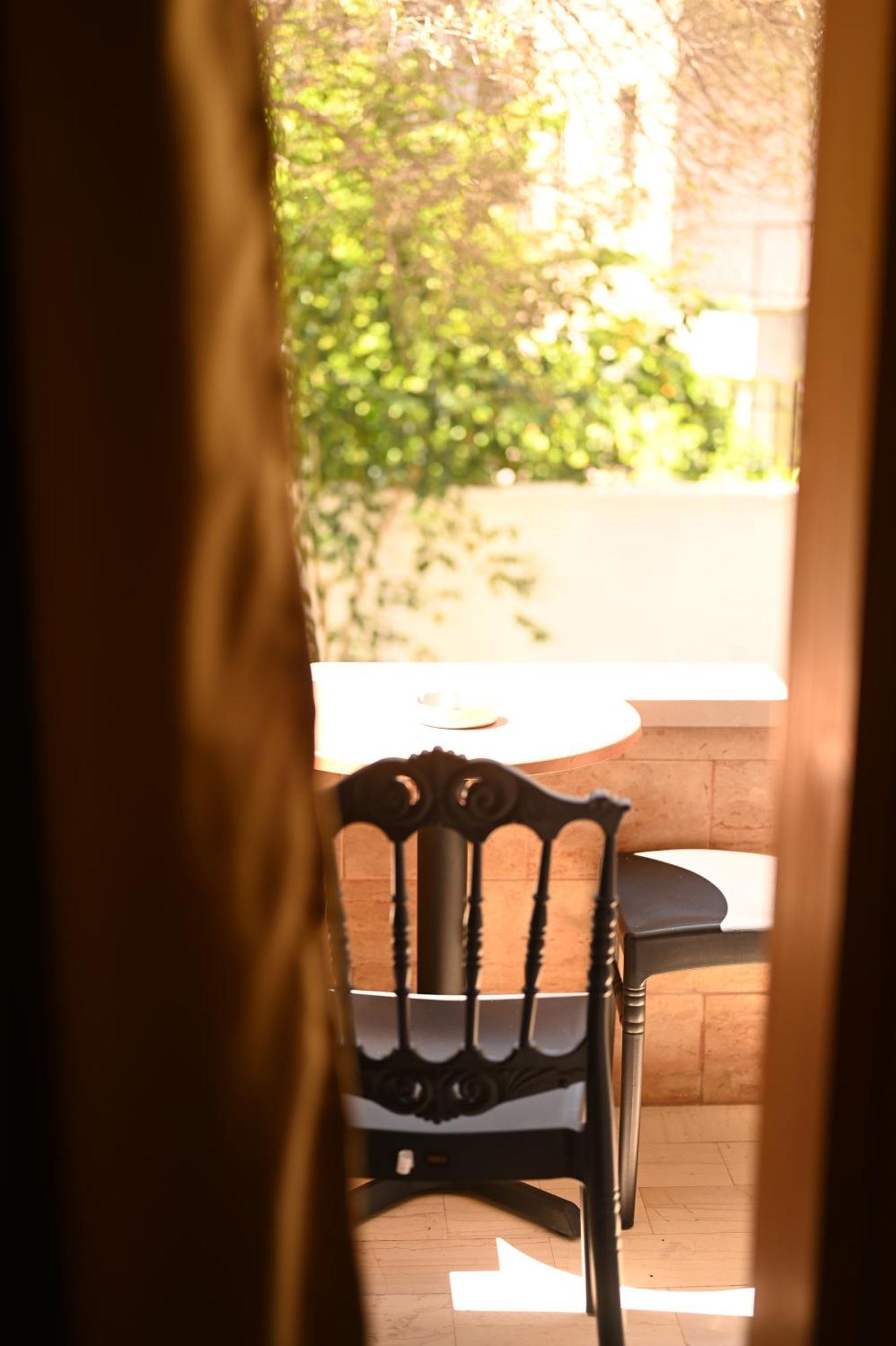 Niche Boutique Hotel Tirana Esterno foto